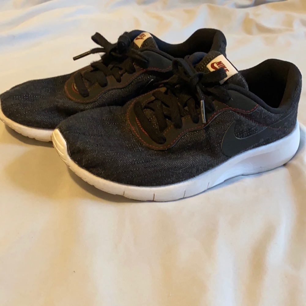 NIKE dark denim sneakers